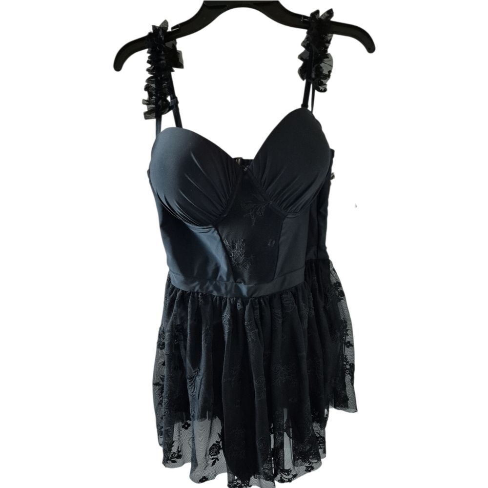 Hot Topic Skull Roses Print On Mesh Skirted Swimsuit Black Xl New